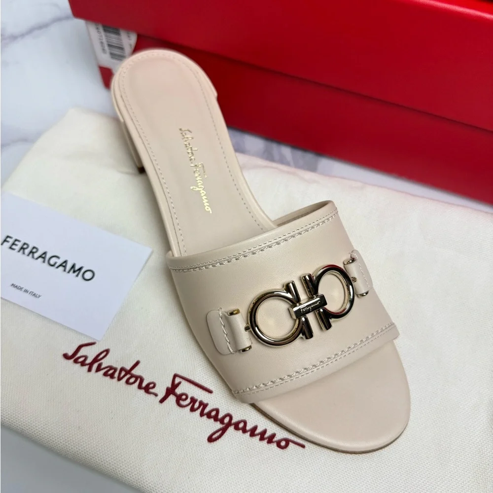 Salvatore Ferragamo‎ Rhodes Bone Calf Leather Slide Mule Heels 4cm Italy 6.5C